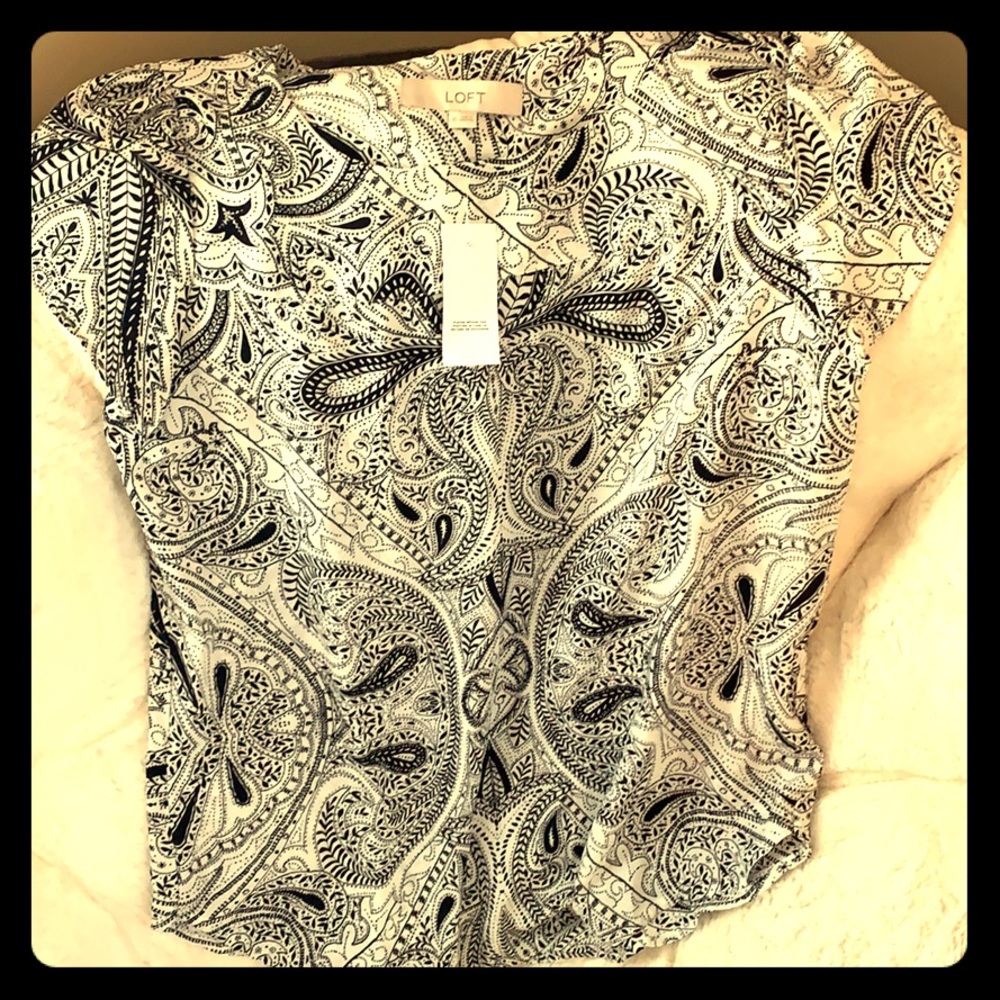 Loft short sleeve blouse